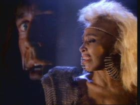 Tina Turner We Don't Need Another Hero (Thunderdome)